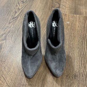 ROCK AND REPUBLIC - NEVER WORN - BOOTIES - SIZE EUR 38 - US 7.5